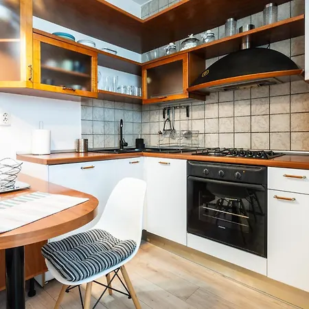 Charming & Cozy 1Br Flat In The Heart Of Bucharest-2